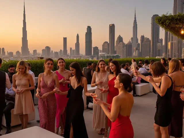 The Best Rooftop Bars in Dubai: Stunning Views and Great Vibes