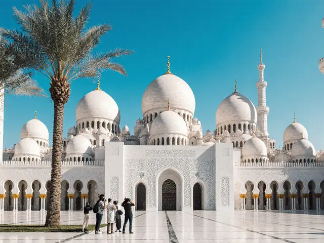 Jumeirah Mosque: Iconic Islamic Architecture in Dubai
