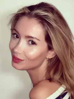Clara escort in Dubai