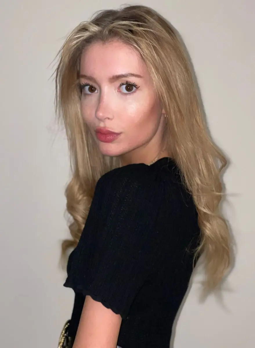 Clara escort in Dubai