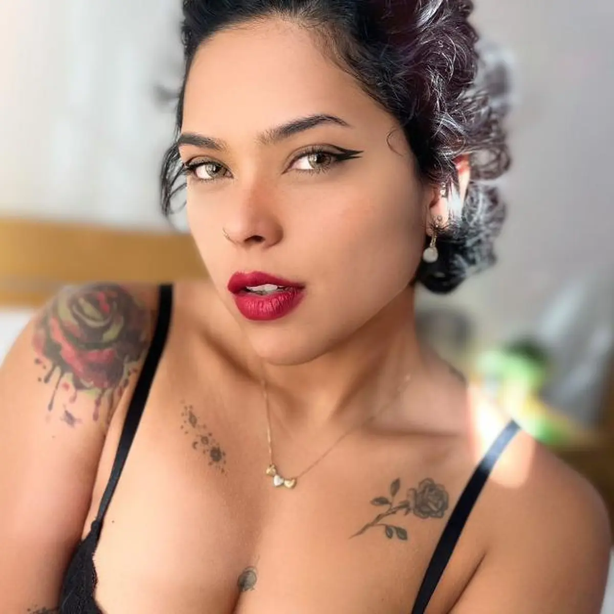 Cleo  escort in Dubai