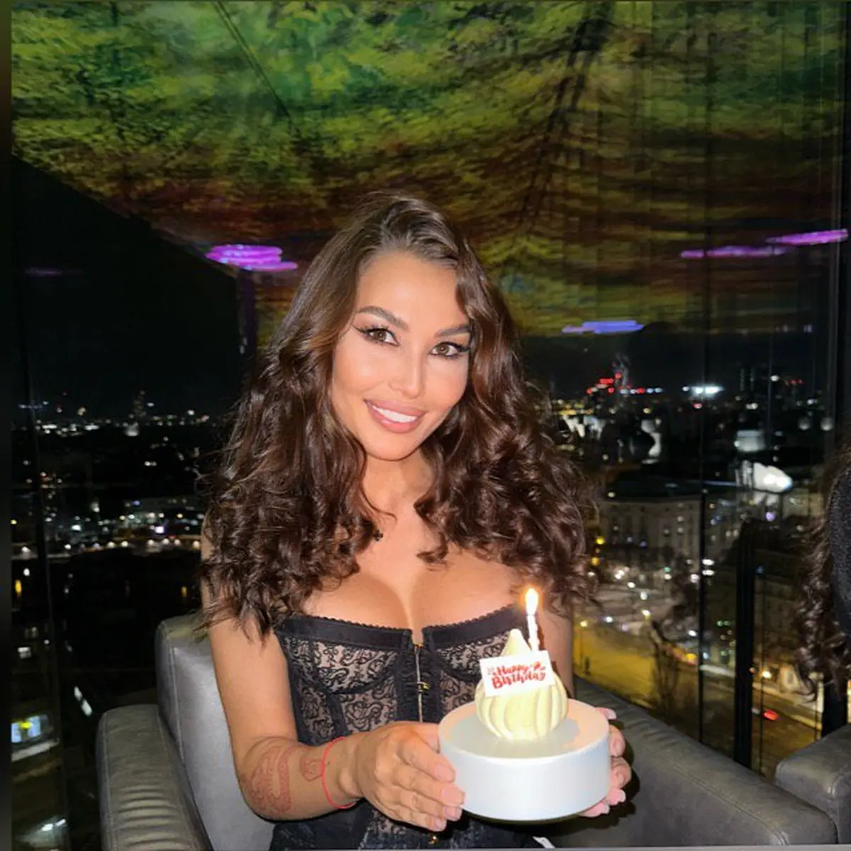 Karina escort in Dubai