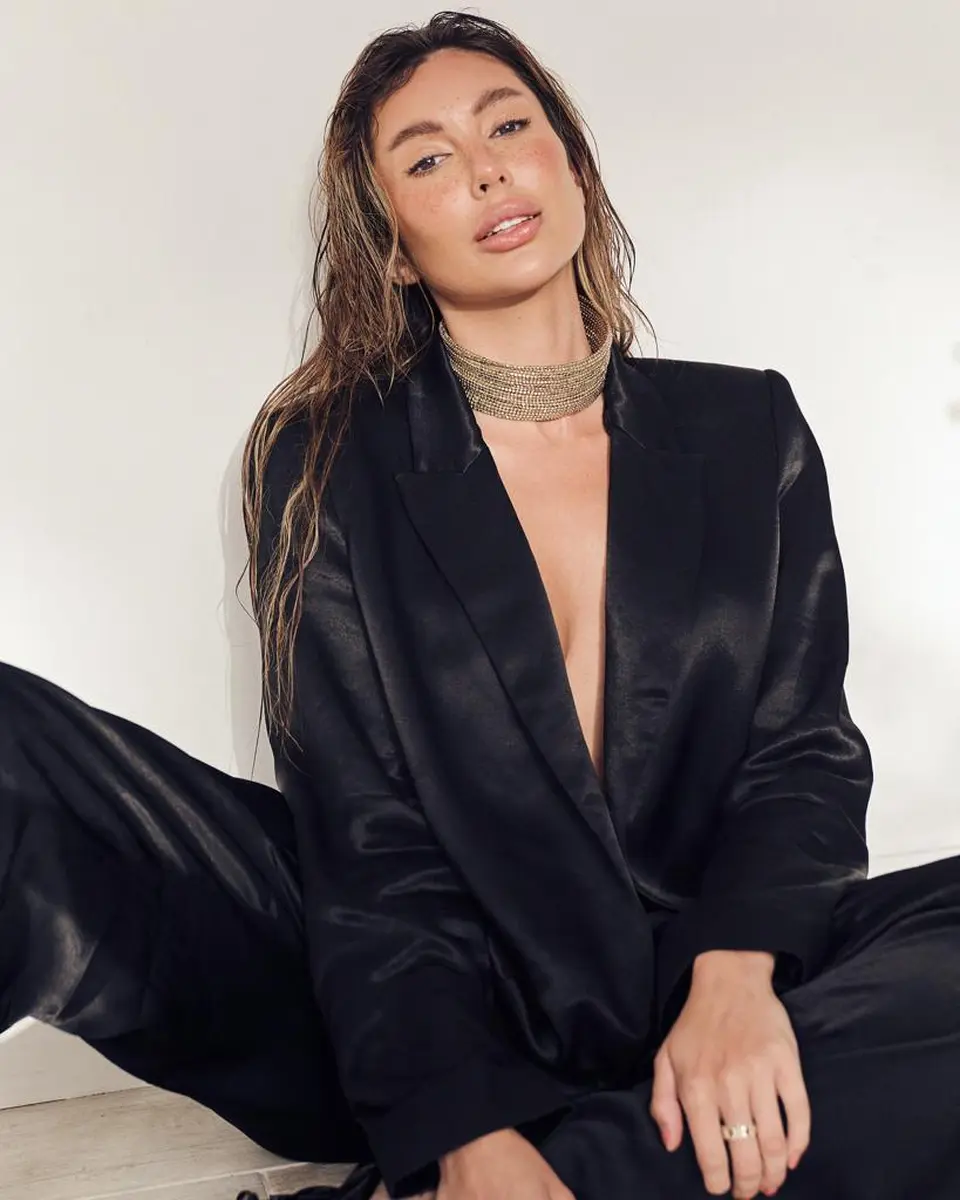 Rebekka escort in Dubai
